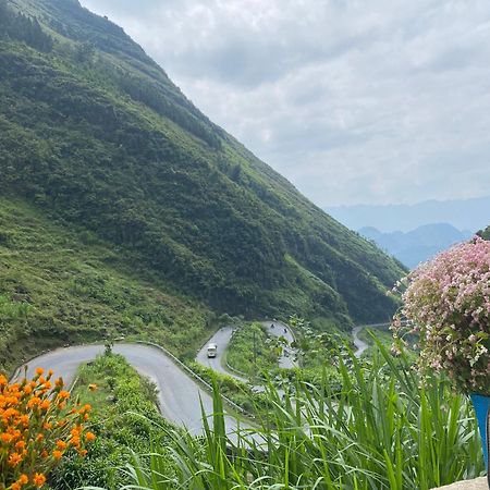 Garden Villa Homestay And Tour Motorbike&Car For Rent Ha Giang Exterior foto